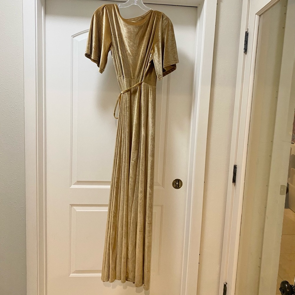 Baltic Born Meghan Velvet Wrap Maxi Dress Size Medium EUC - Picture 5 of 5